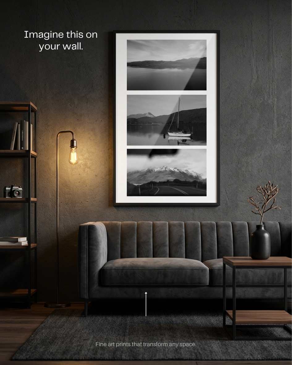 Living room dark mockup